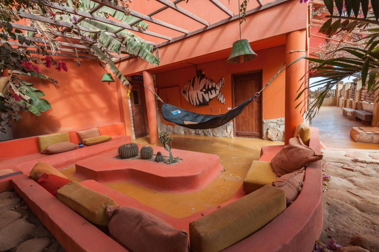 Surfactivity Guest House Santa Maria Bagian luar foto