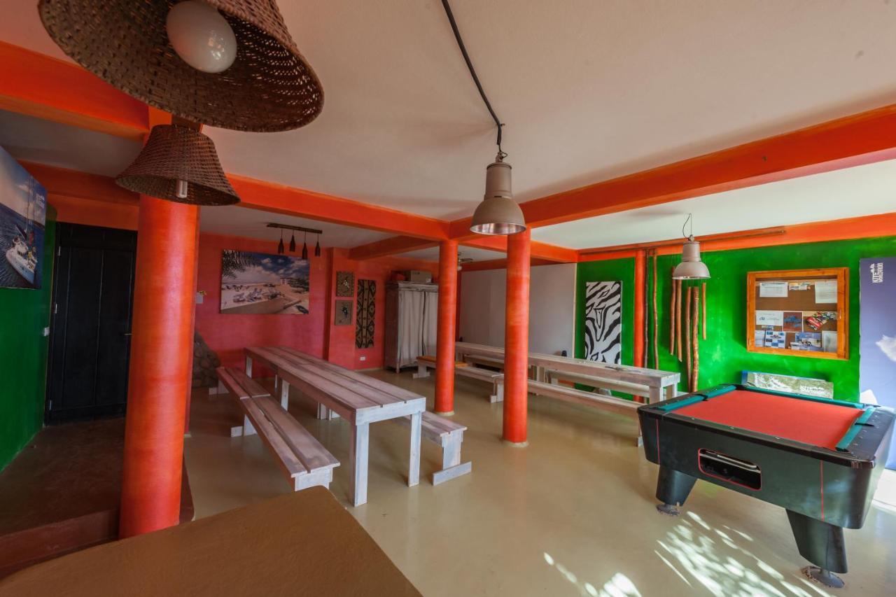 Surfactivity Guest House Santa Maria Bagian luar foto