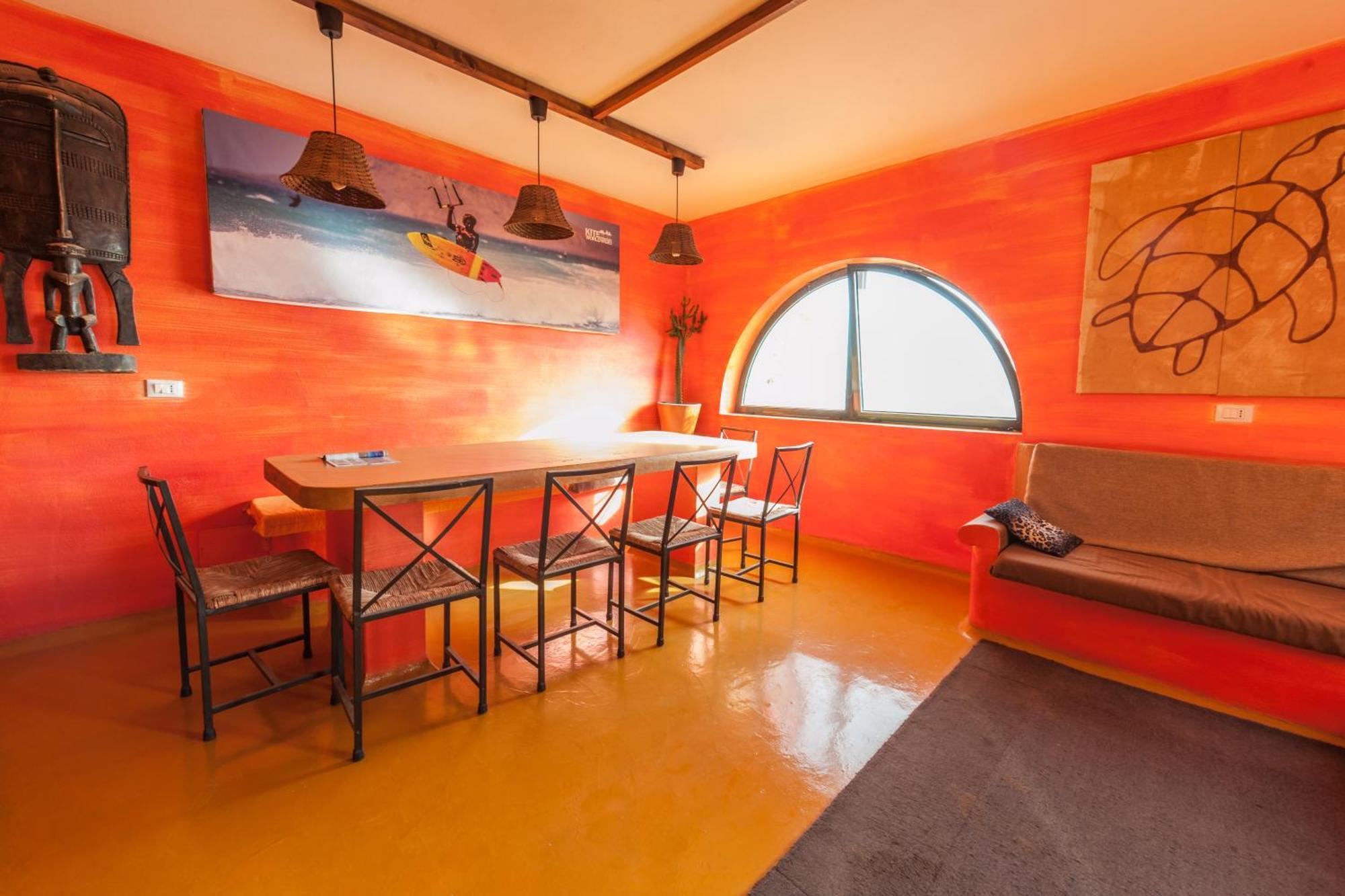 Surfactivity Guest House Santa Maria Bagian luar foto