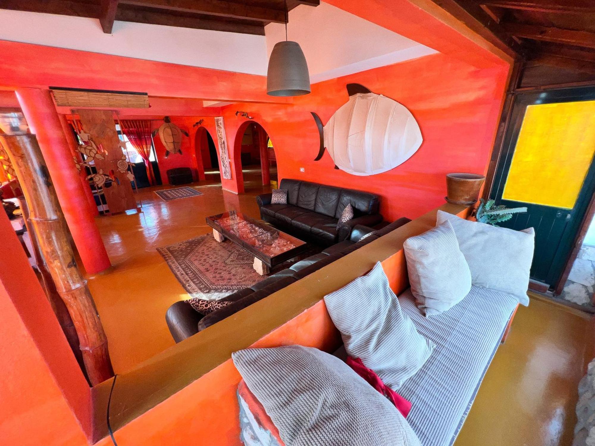 Surfactivity Guest House Santa Maria Bagian luar foto