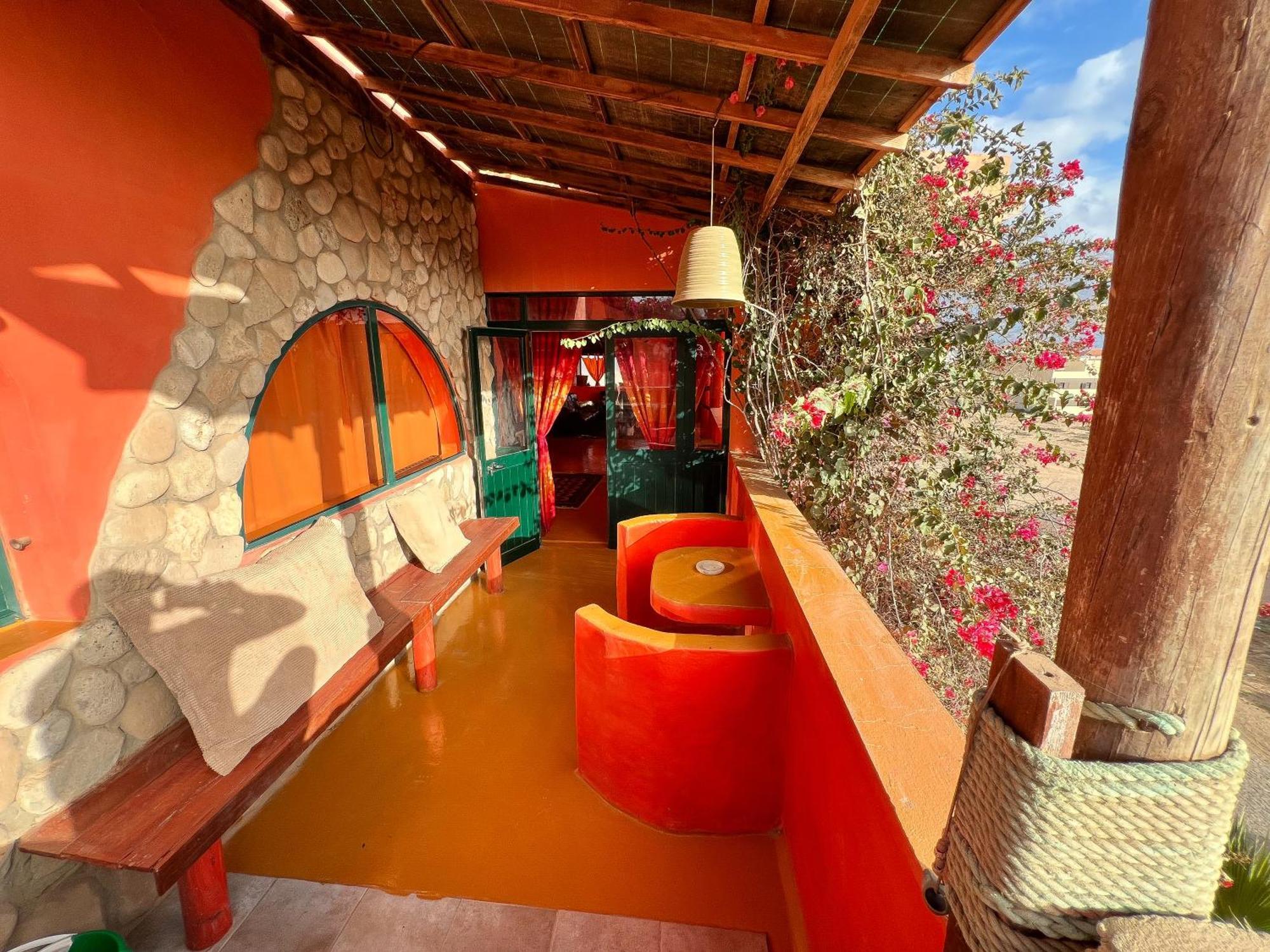 Surfactivity Guest House Santa Maria Bagian luar foto