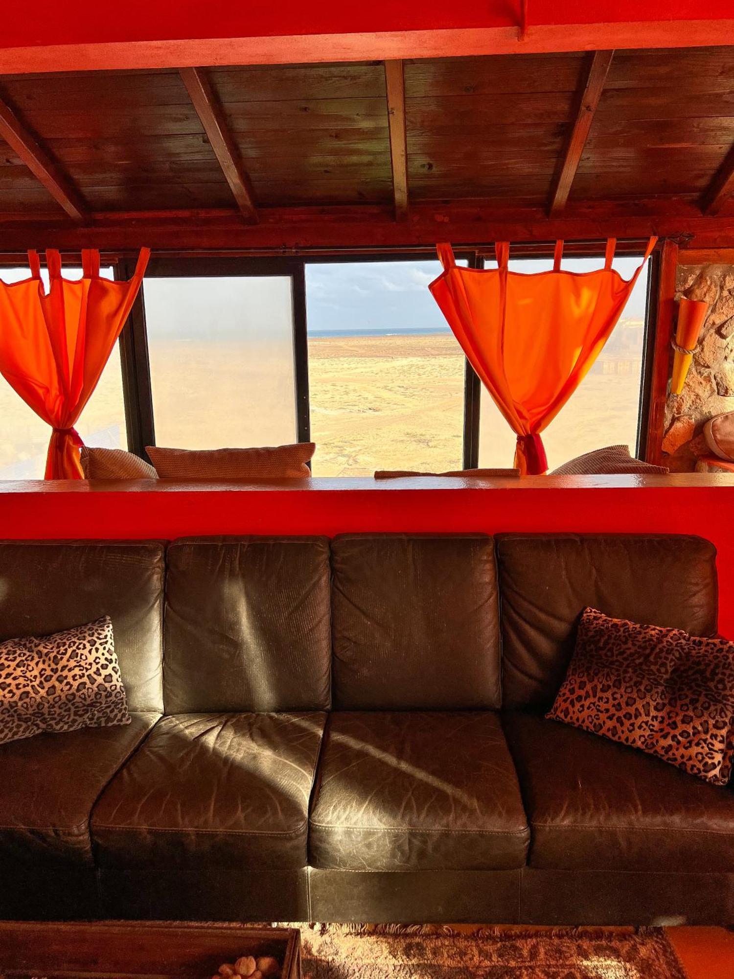 Surfactivity Guest House Santa Maria Bagian luar foto