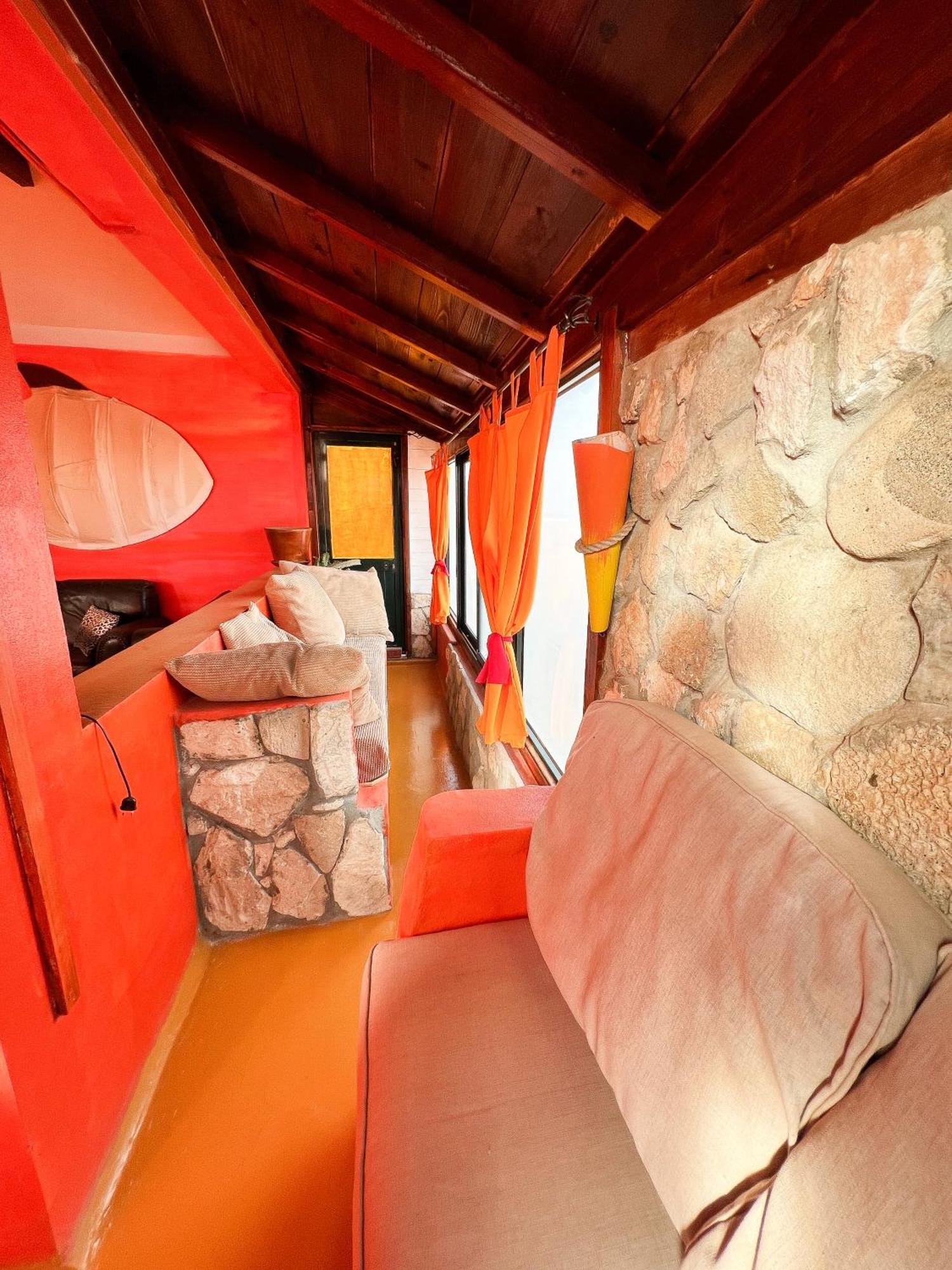 Surfactivity Guest House Santa Maria Bagian luar foto