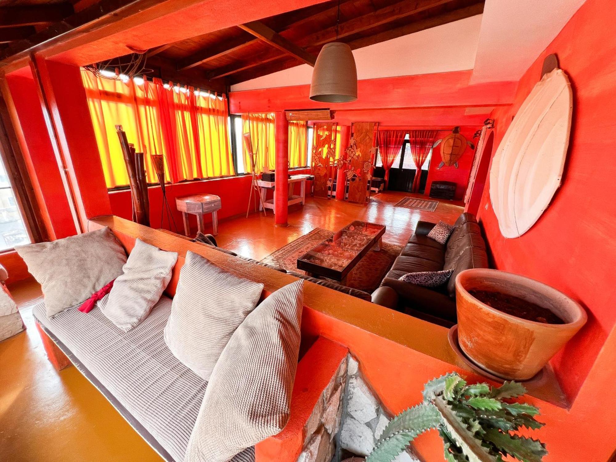 Surfactivity Guest House Santa Maria Bagian luar foto