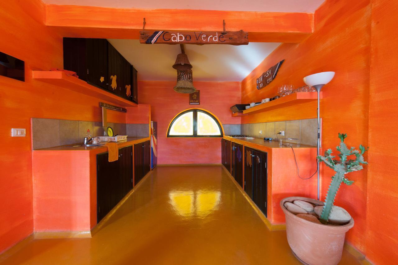Surfactivity Guest House Santa Maria Bagian luar foto