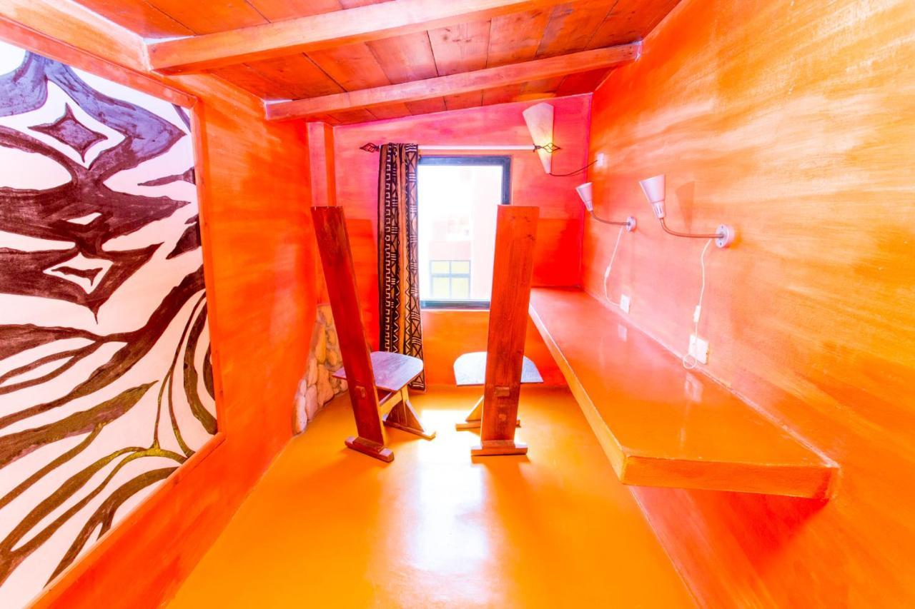 Surfactivity Guest House Santa Maria Bagian luar foto